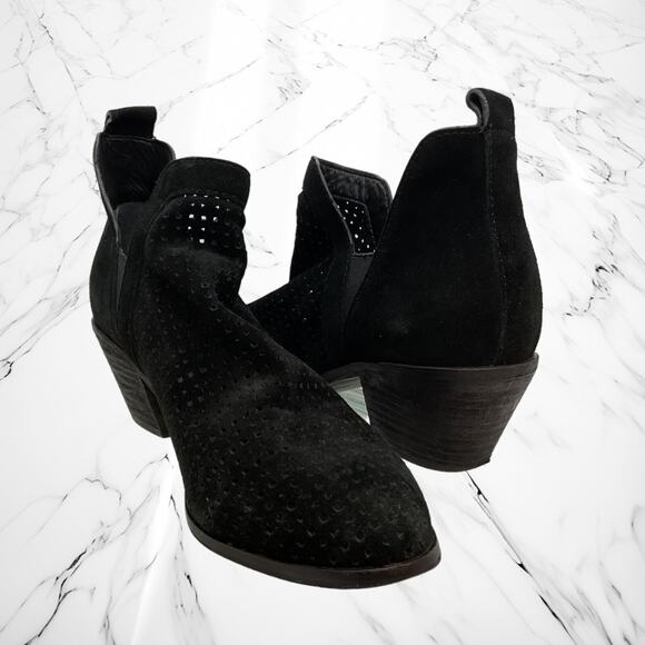 Sigerson Morrison Booties SZ 7 Black Suede Leather Perforated Pattern Slip-on - Picture 12 of 12